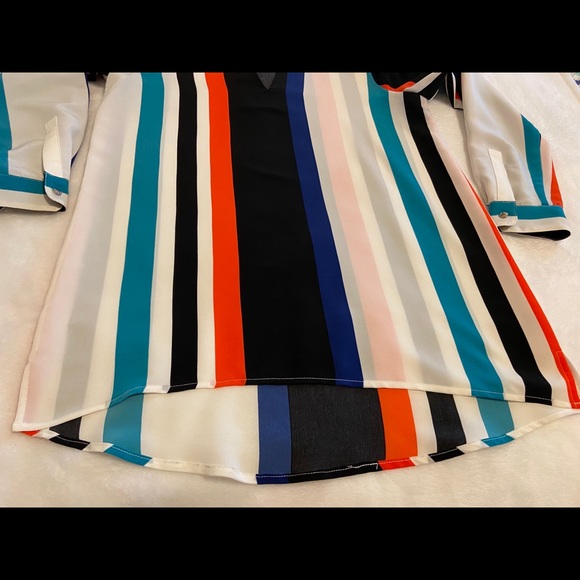 Vince Camuto Striped Top - Picture 5 of 5
